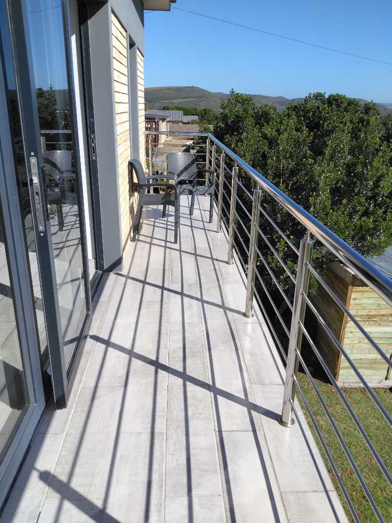 To Let 3 Bedroom Property for Rent in Fraaiuitsig Western Cape